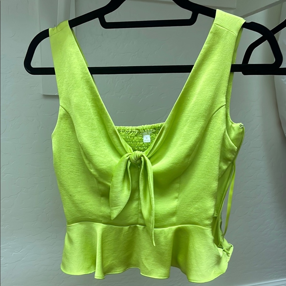 Gianni Bini Green Tie Front Peplum Tank Top